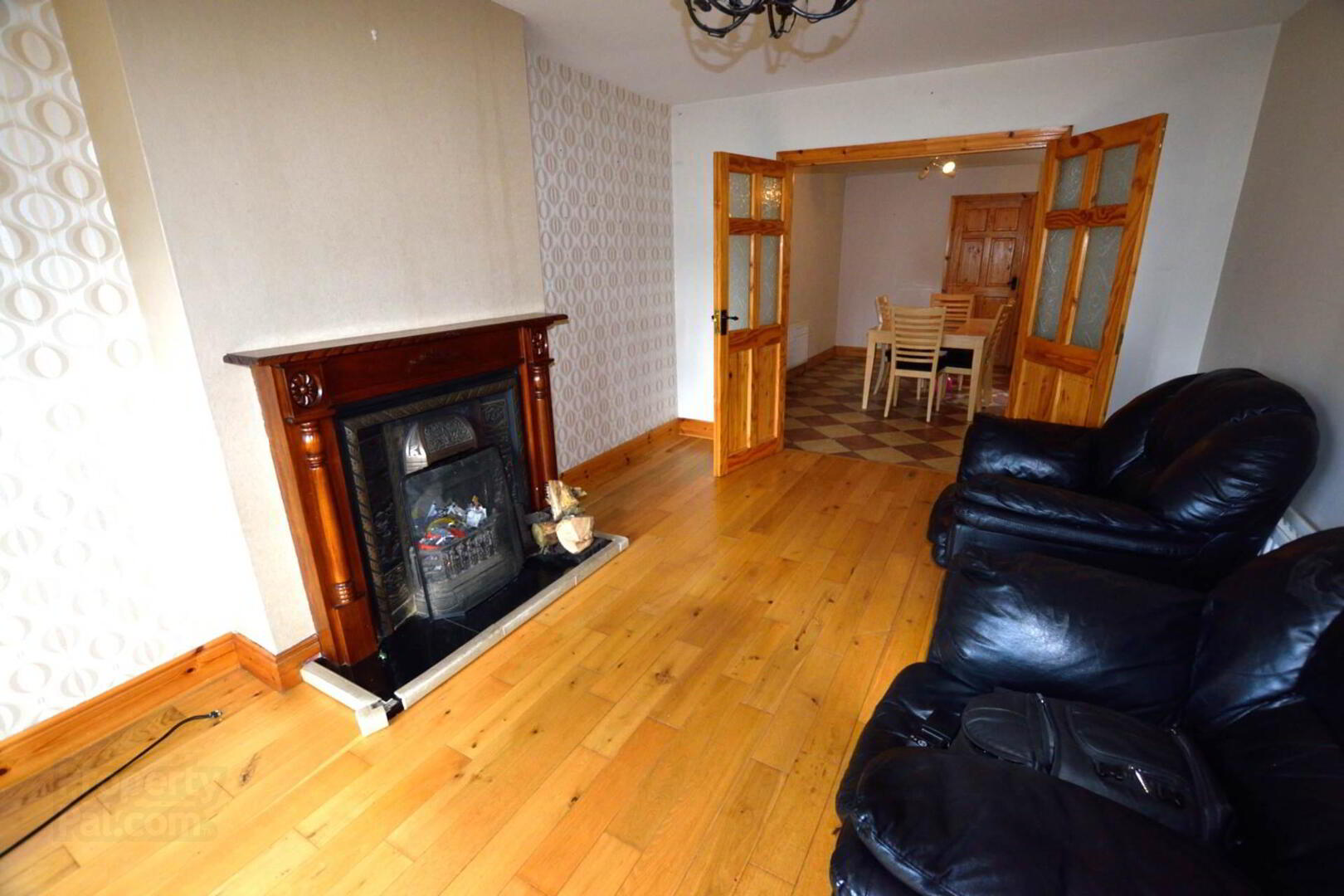 2 River Crescent 4 of 12