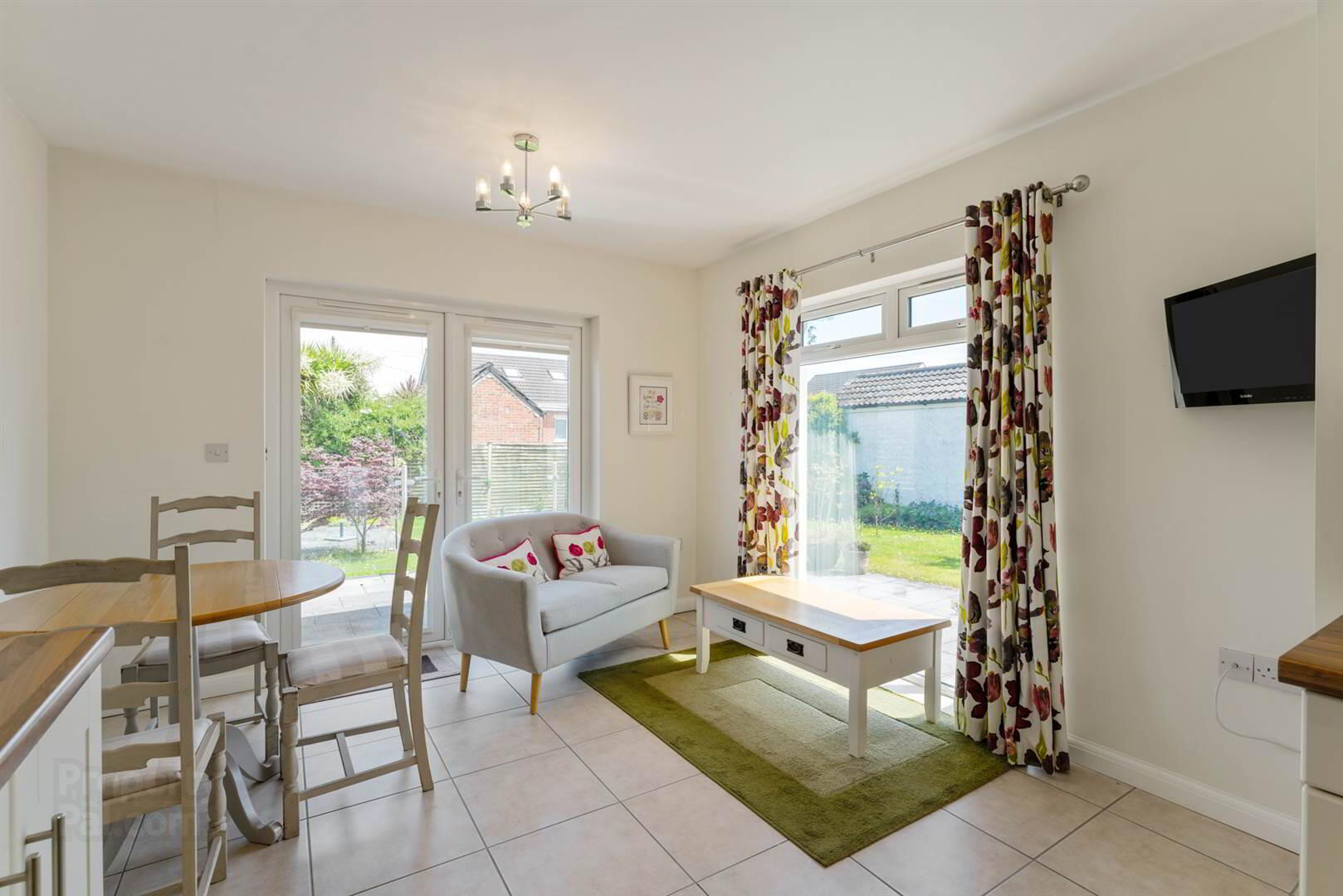 13 Bayview Road 7 of 12