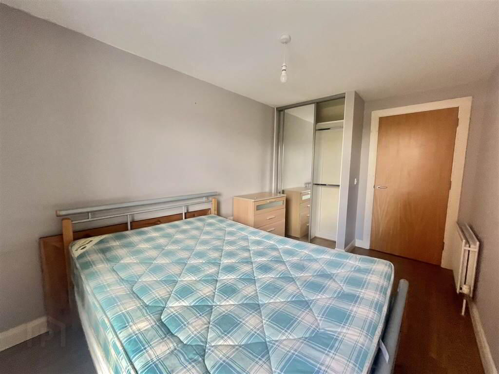 8 Apt. Duffy Building, 38 Ross Mill Avenue 5 of 7