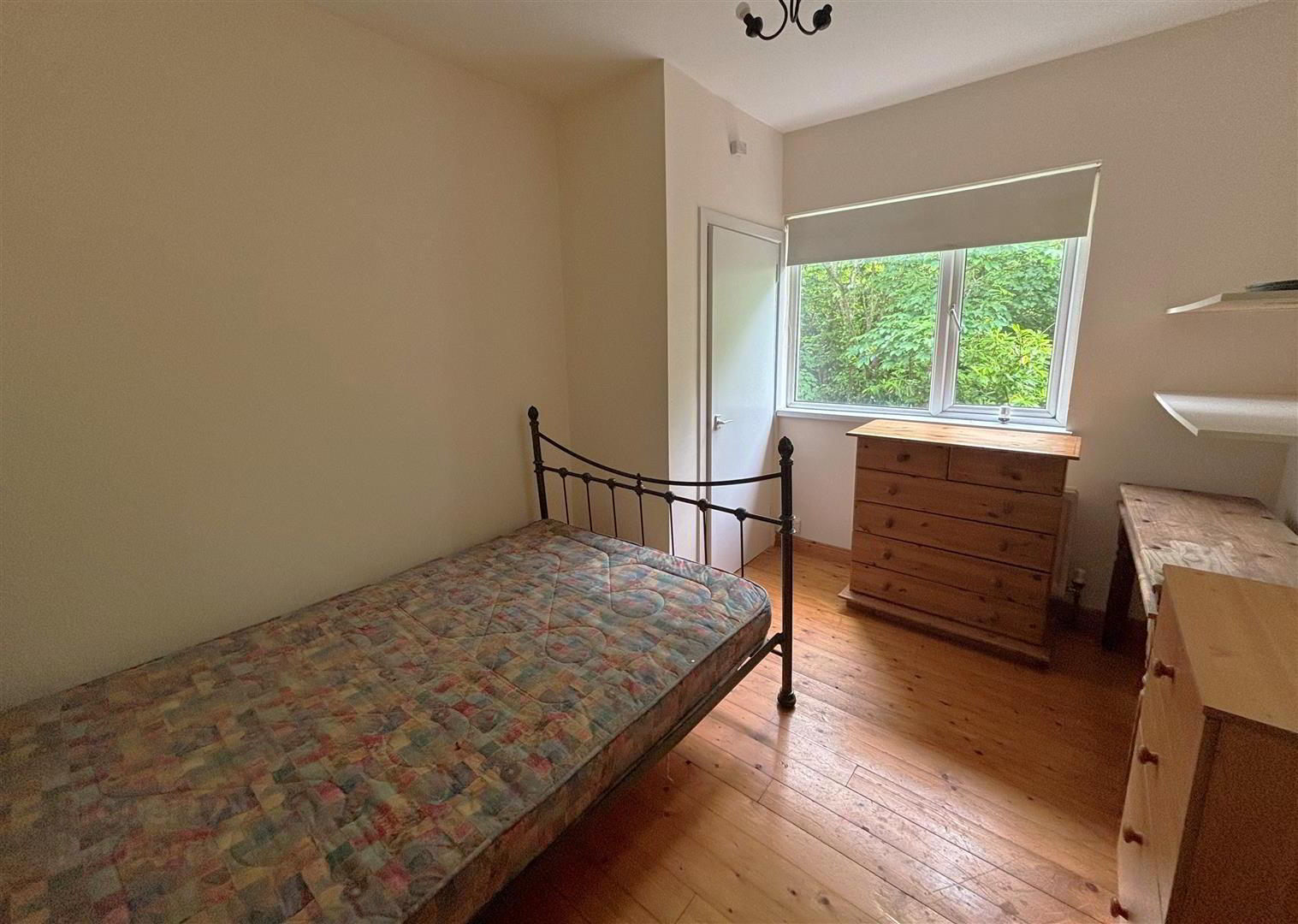 Apt 5 Ardelia House, 3 Chichester Park South 13 of 18