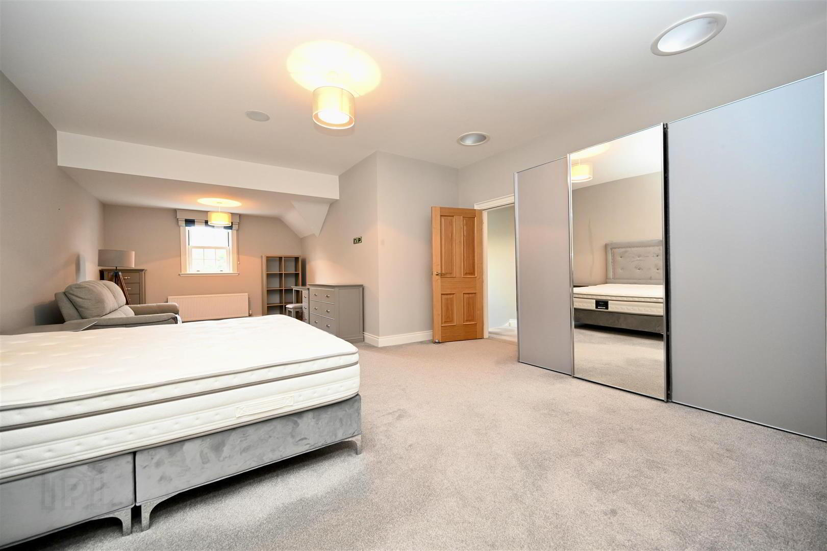 Apt 20, 6 Danesfort Park North 22 of 31