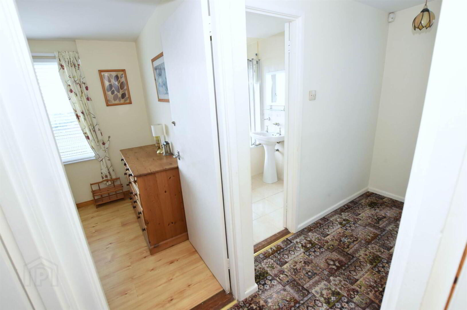 4 Dorrandale Road 11 of 21