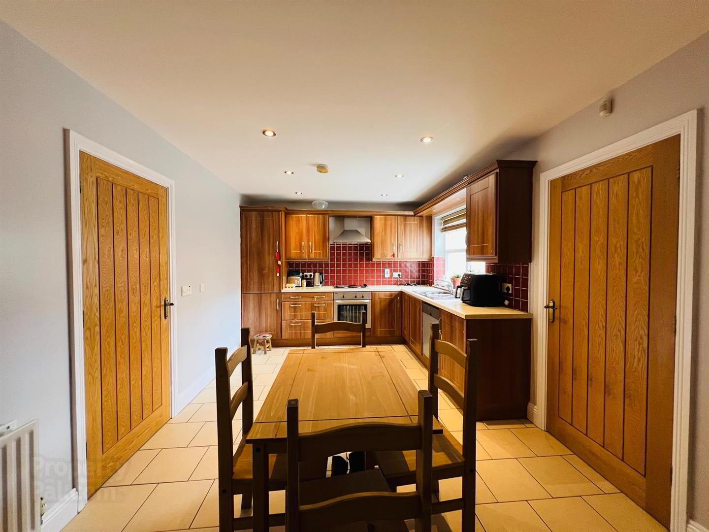 9 Fincairn Cottage Square 4 of 8