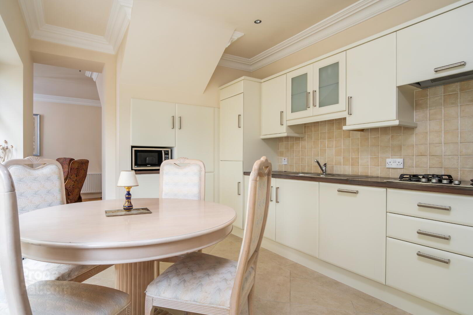 Aileach, Castle Avenue 14 of 35