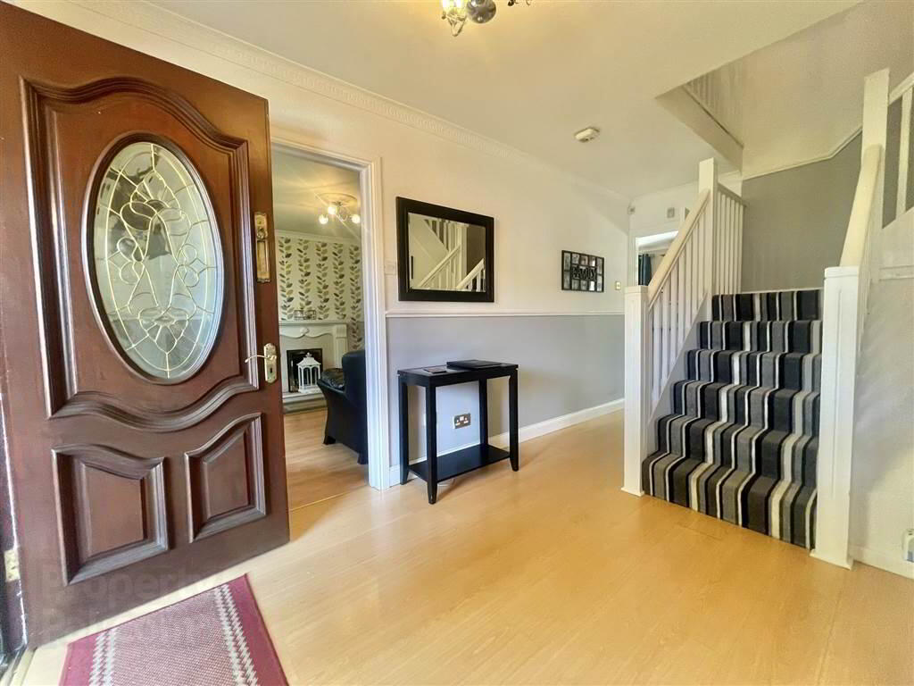 46 Oakhurst Avenue 4 of 24