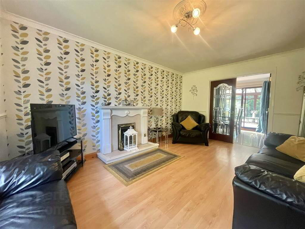 46 Oakhurst Avenue 5 of 24
