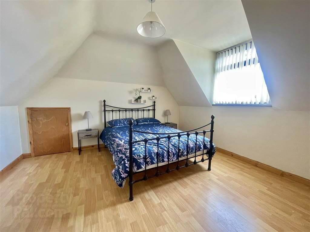 46 Oakhurst Avenue 20 of 24
