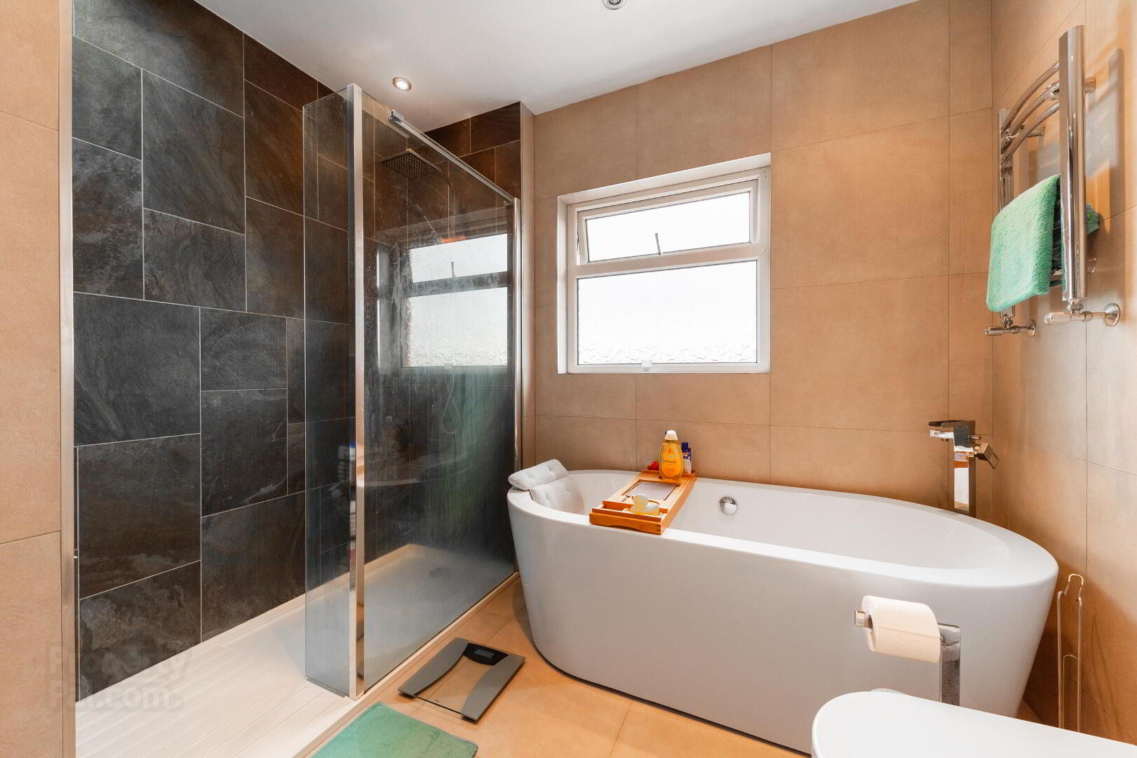 53 Roddens Crescent 22 of 29
