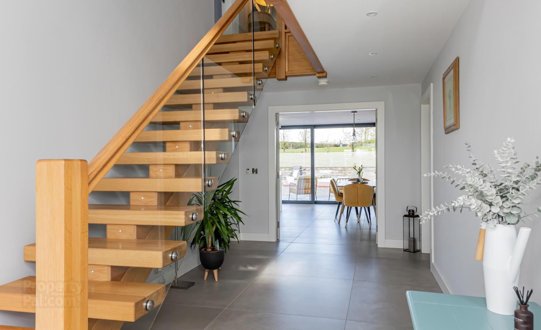123a Saintfield Road 4 of 47