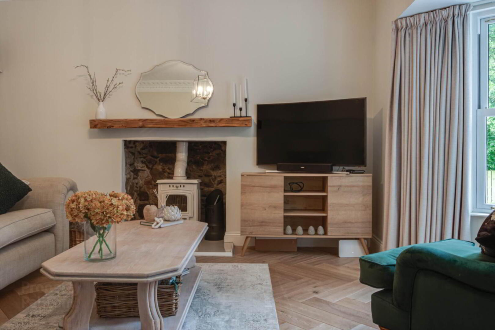 141 Templepatrick Road 9 of 50