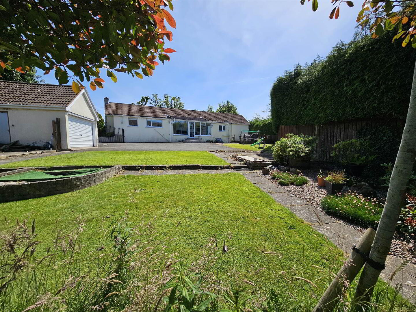 Hillview, 3 Brokerstown Road