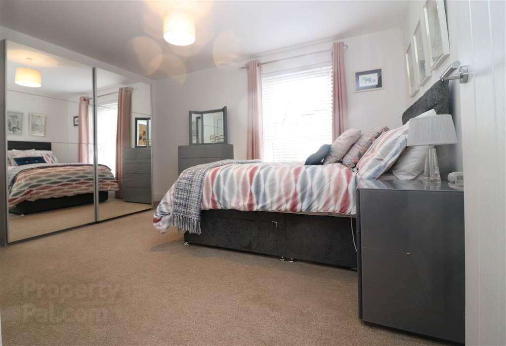 3, 15 Ballantine Square 8 of 14