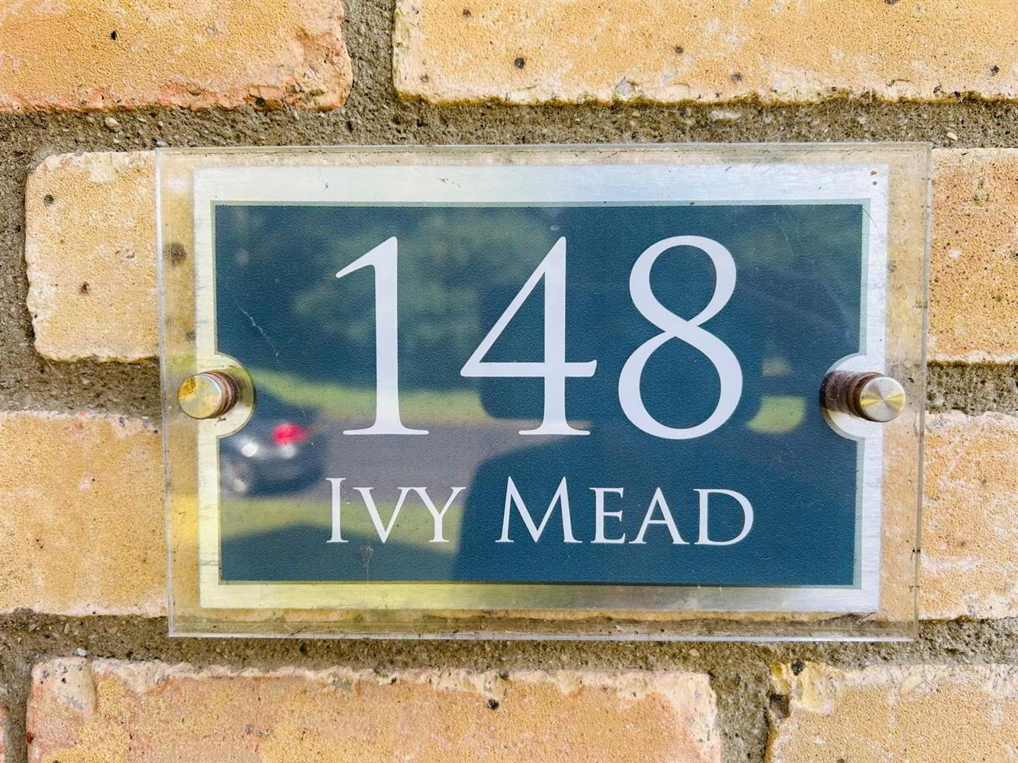 148 Ivy Mead