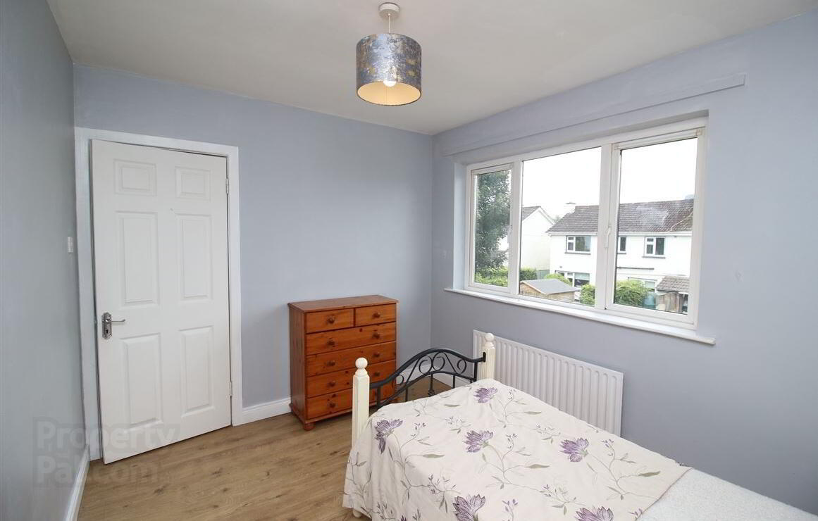 10 Woodlands Avenue 36 of 62