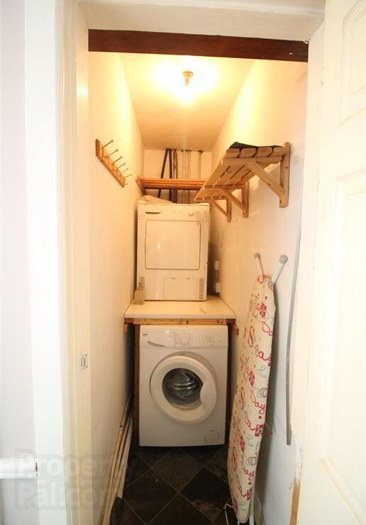 10 Woodlands Avenue 53 of 62
