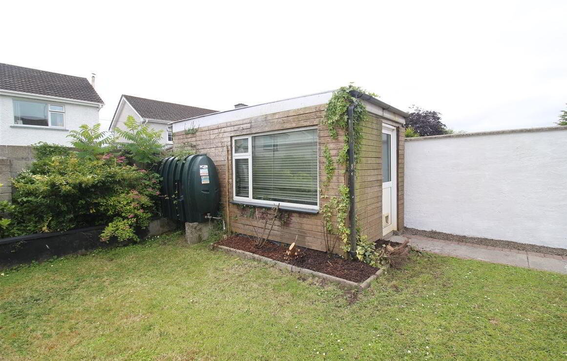 10 Woodlands Avenue 59 of 62
