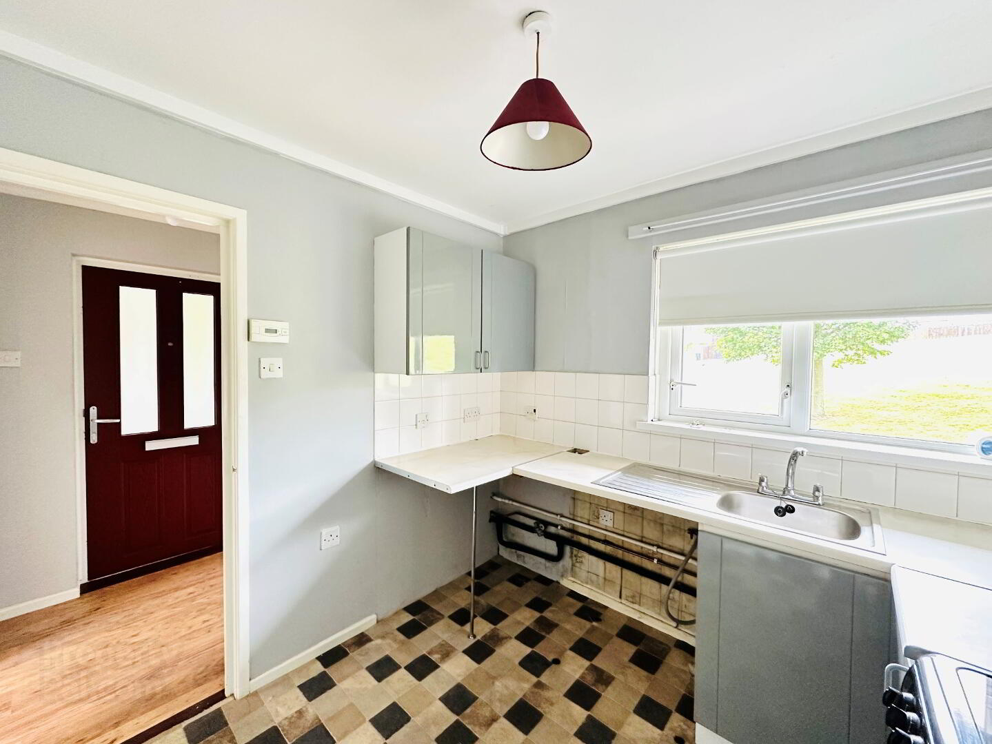 128a Larne Road 4 of 17