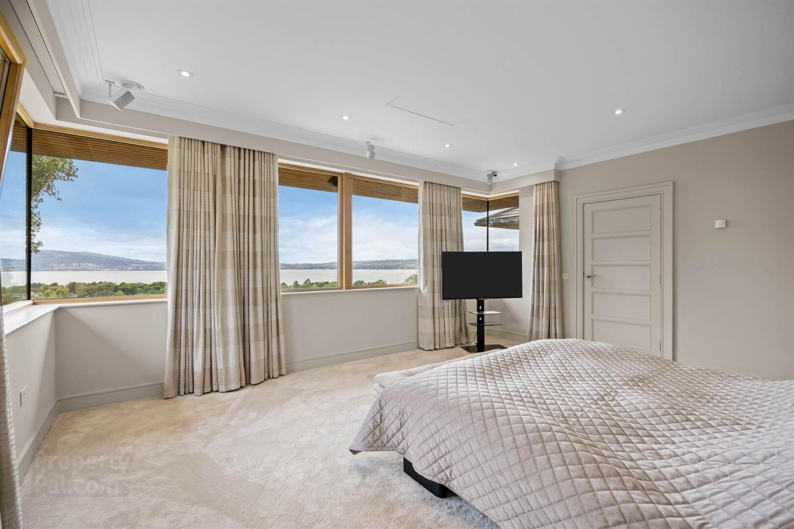 24 Ballymenoch Road 36 of 45