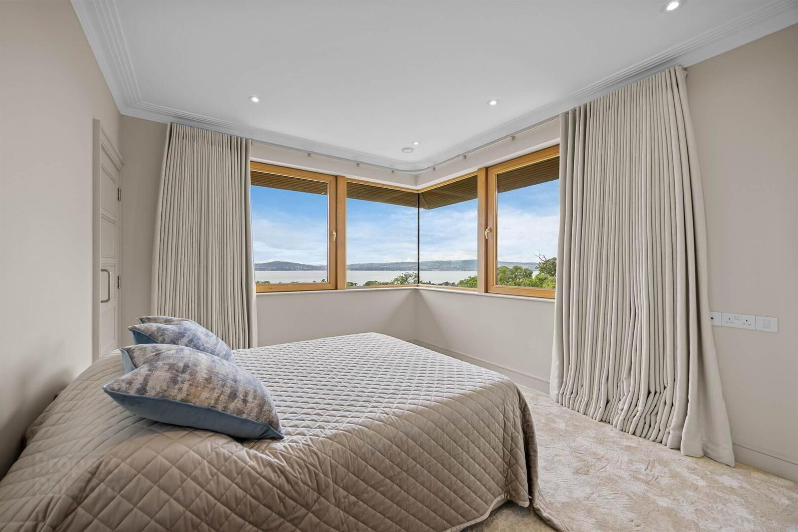24 Ballymenoch Road 38 of 45
