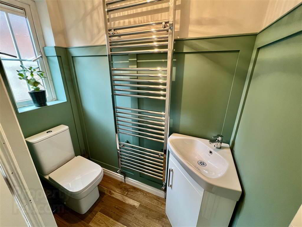 25 Lewis Avenue 9 of 18