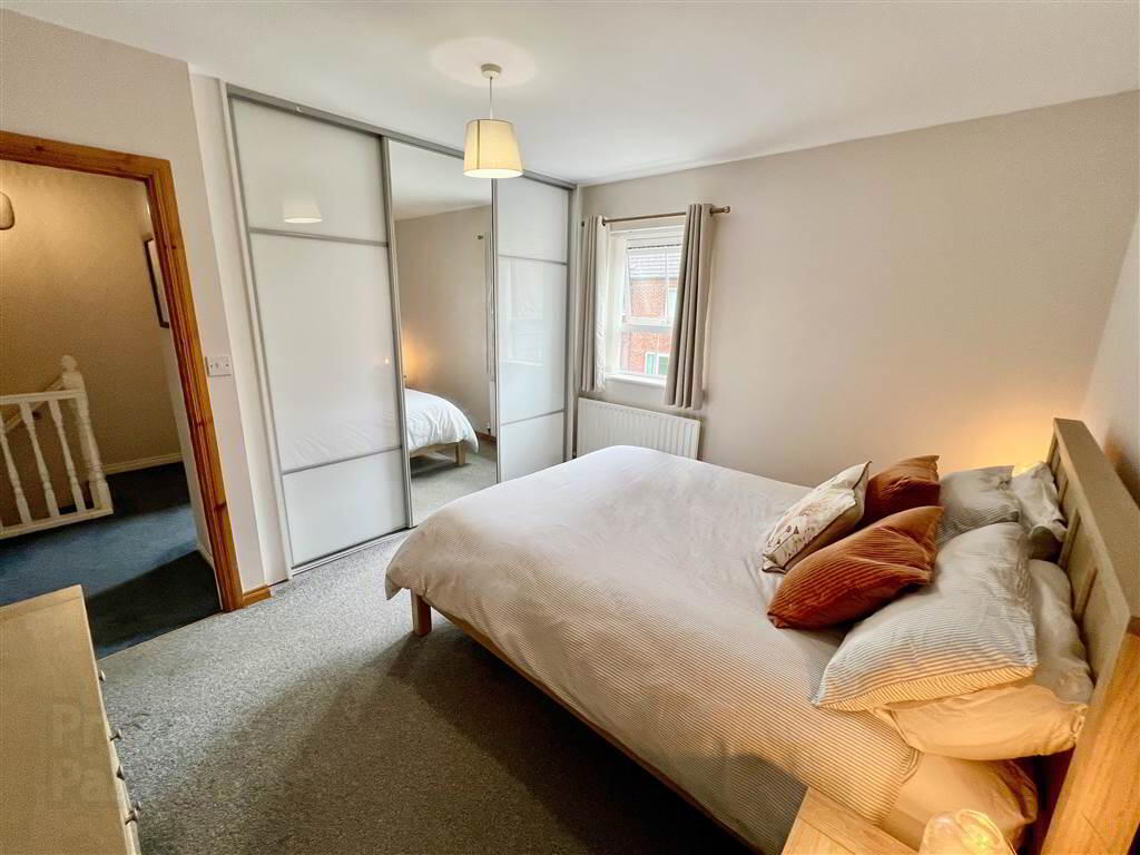 25 Lewis Avenue 12 of 18