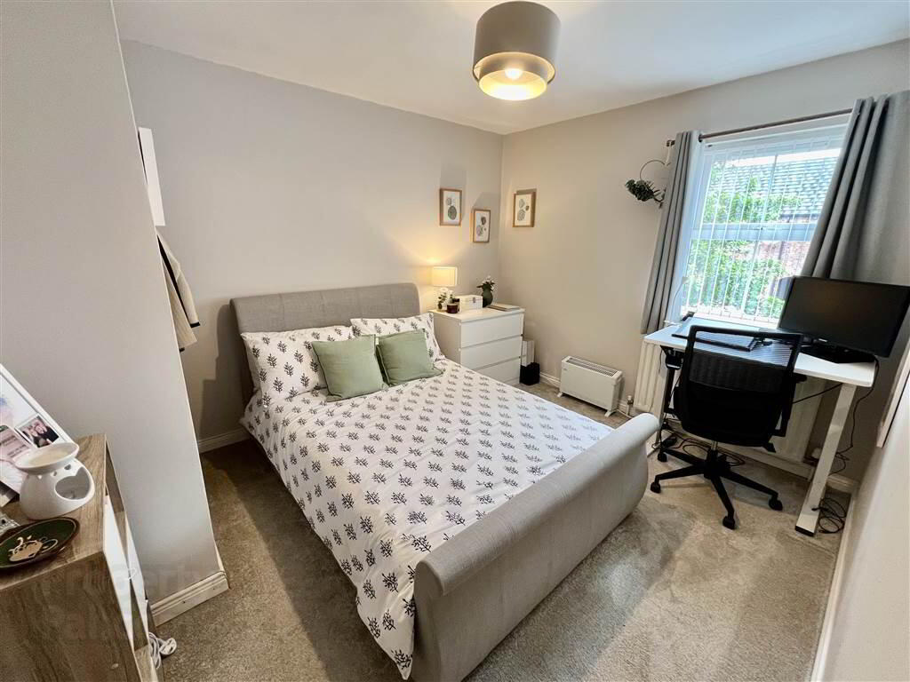 25 Lewis Avenue 13 of 18