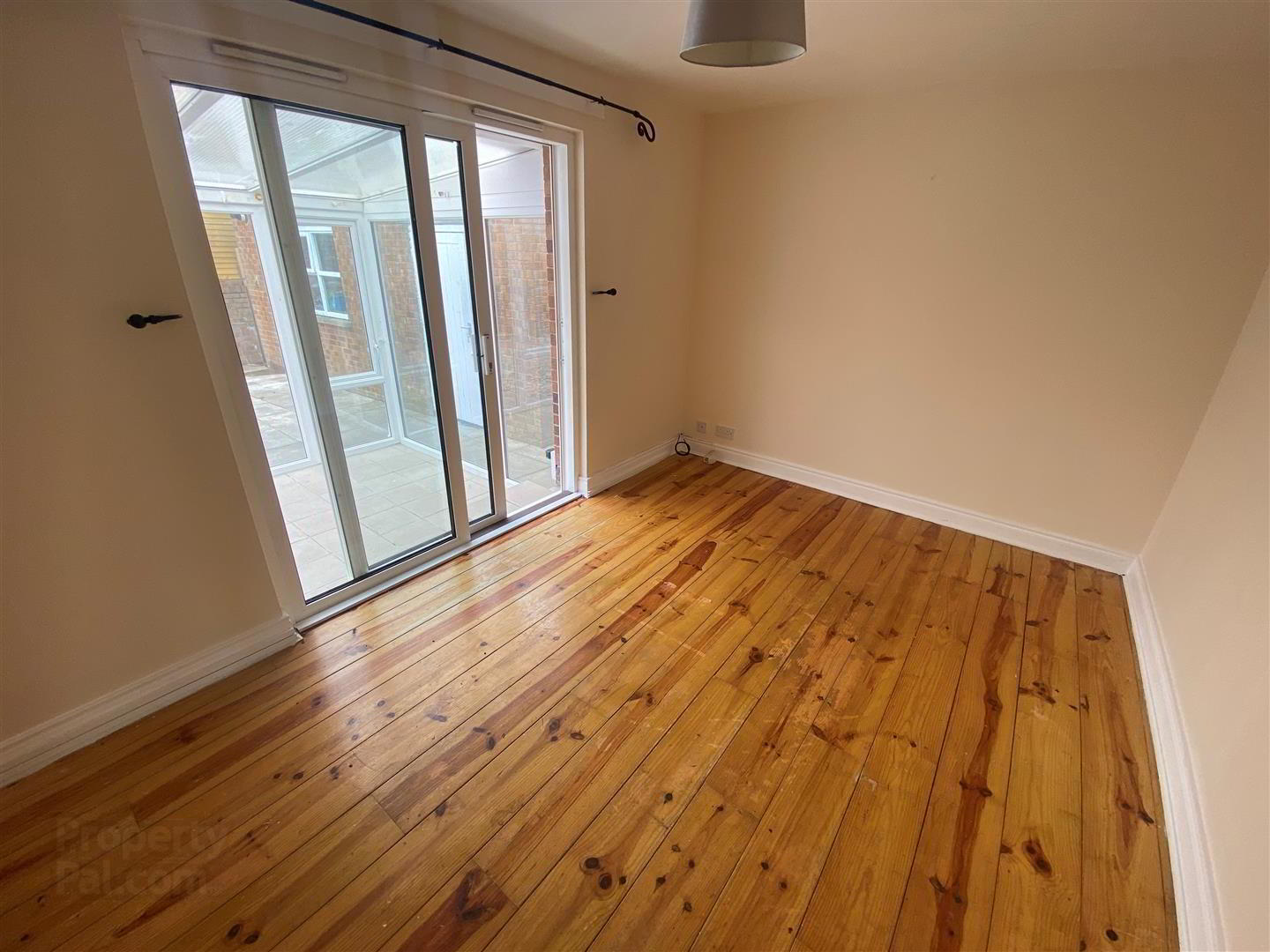 11 Fernbank Close 5 of 12