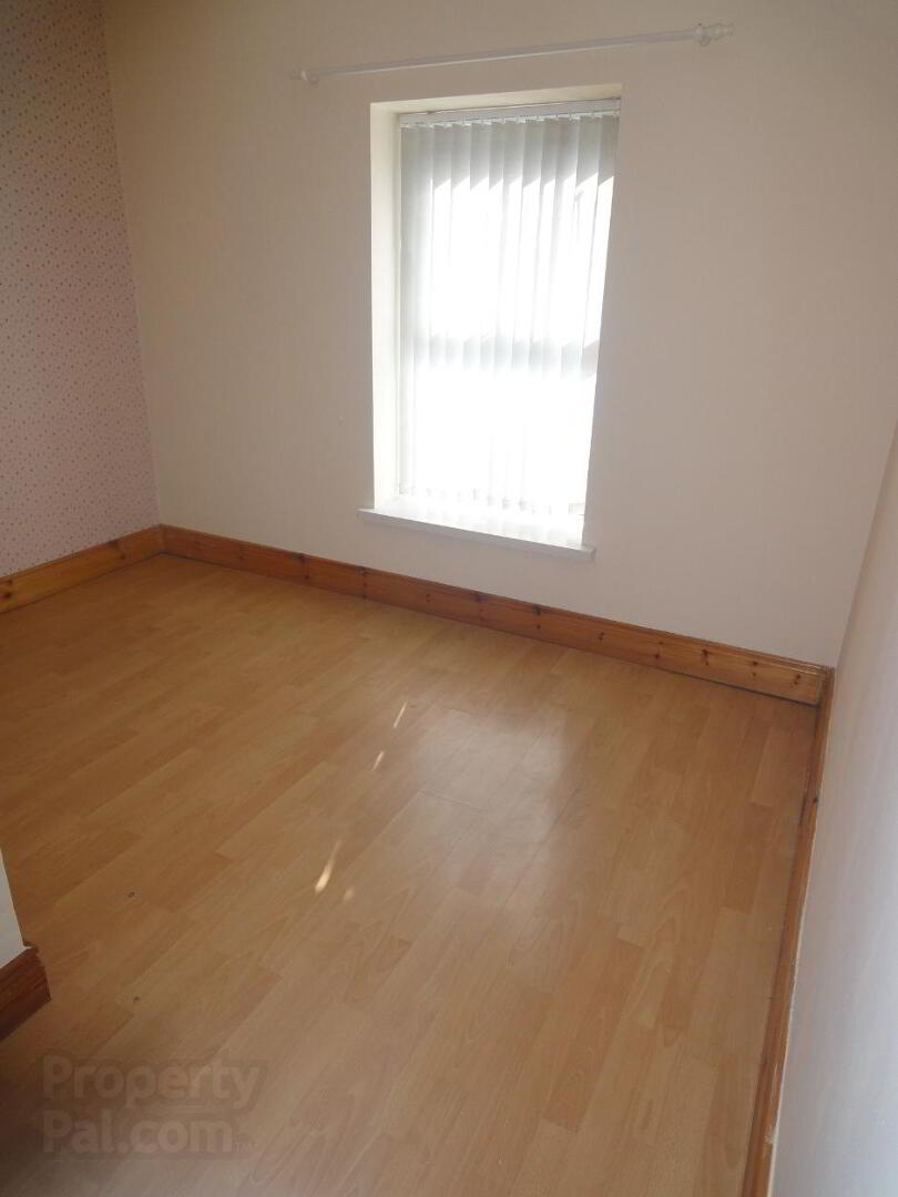 Benvarden Avenue 4 of 6