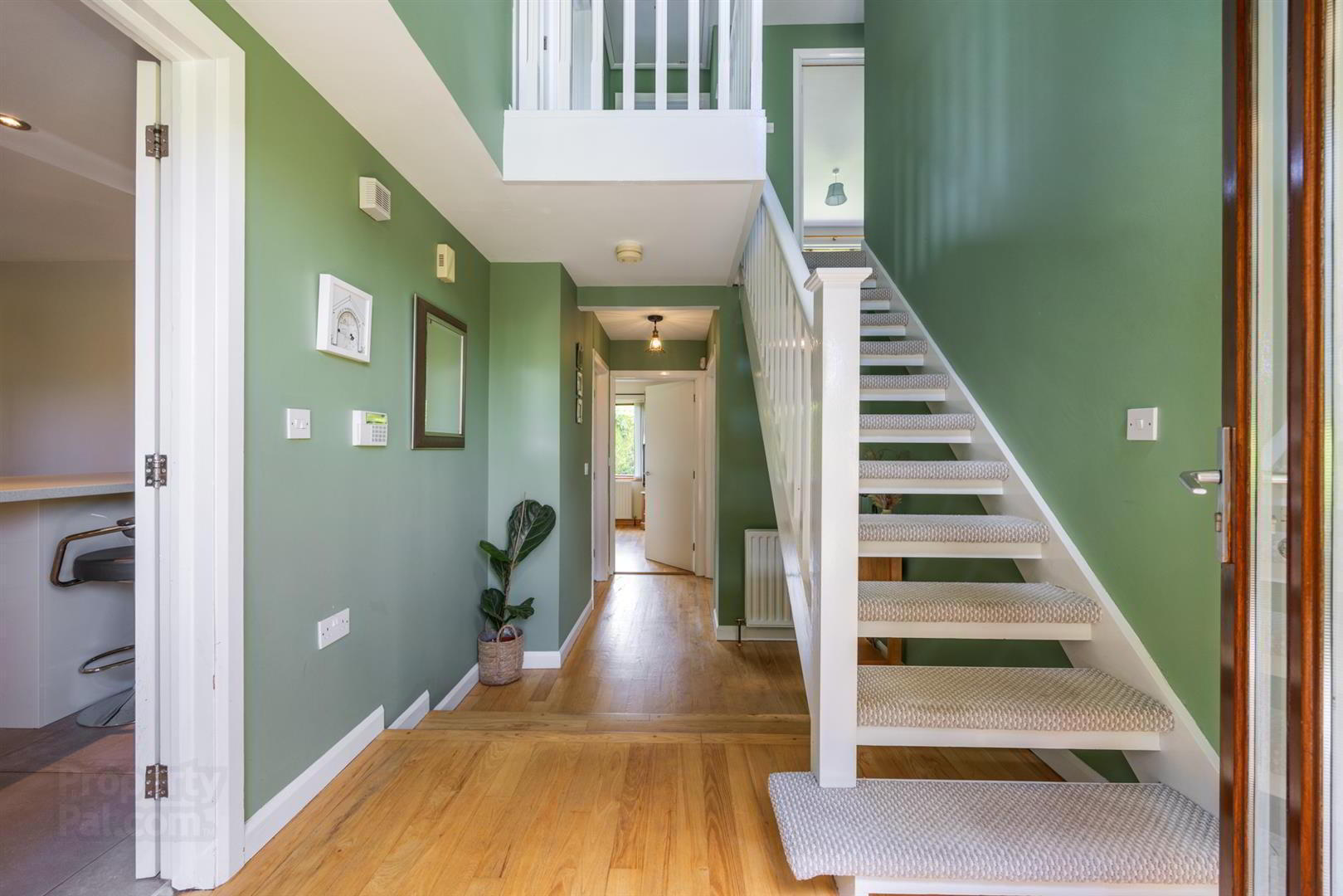 27 Lynda Avenue 4 of 25