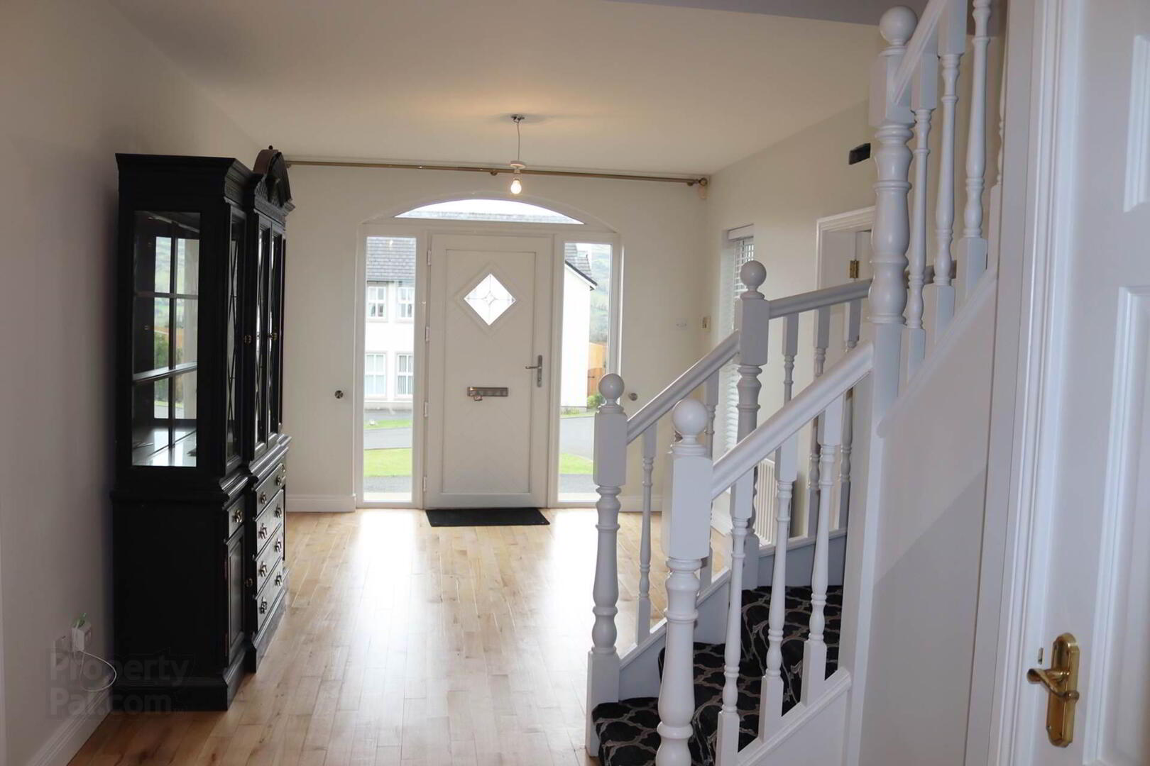 property description image