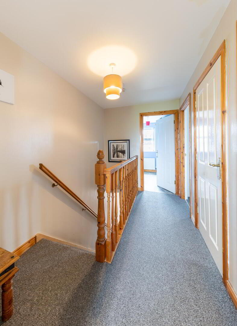29 Castle Cottage Close 11 of 20