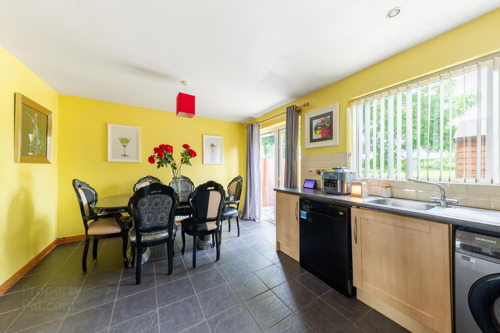 29 Castle Cottage Close 8 of 20