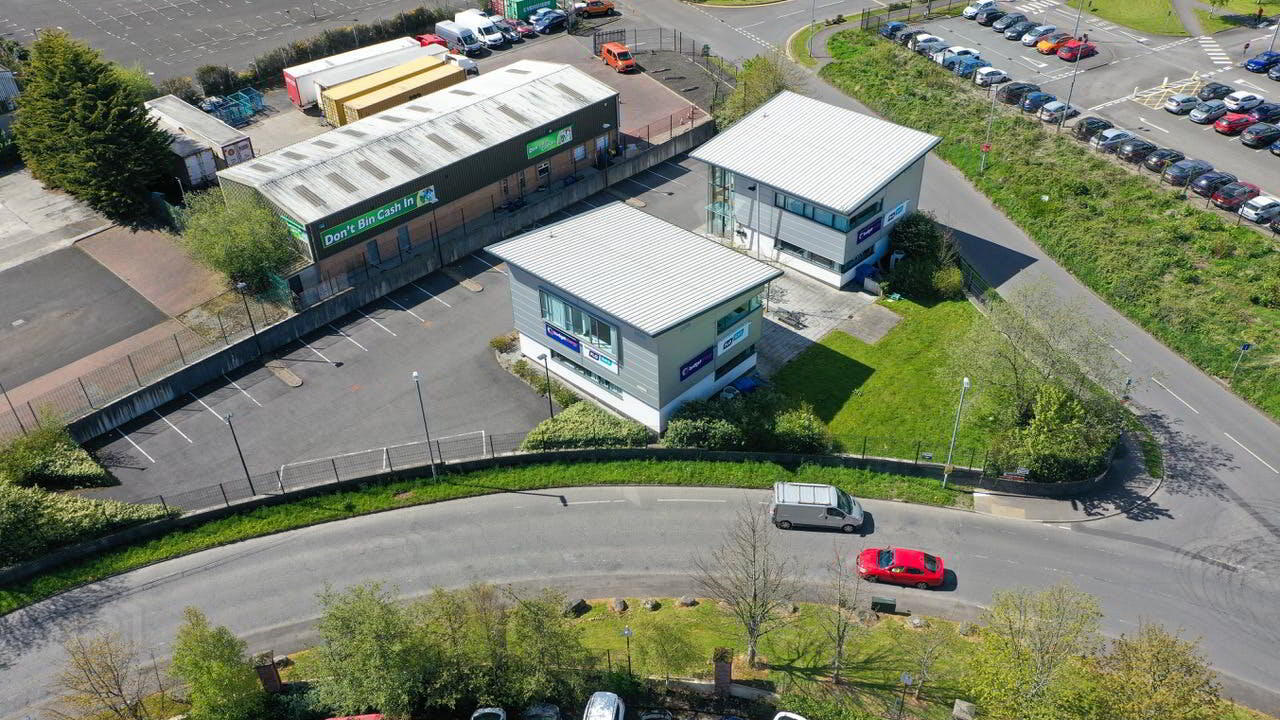 30-32 Balliniska Business Park 4 of 4