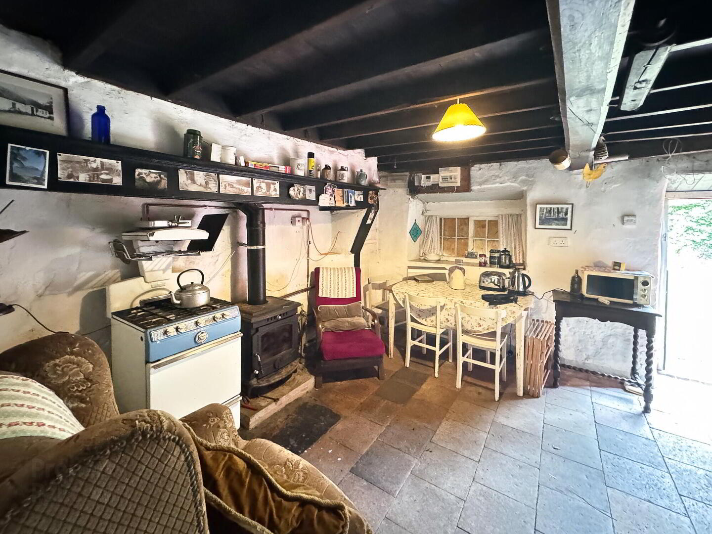 Rock Cottage, 70 Springhill Road 9 of 23