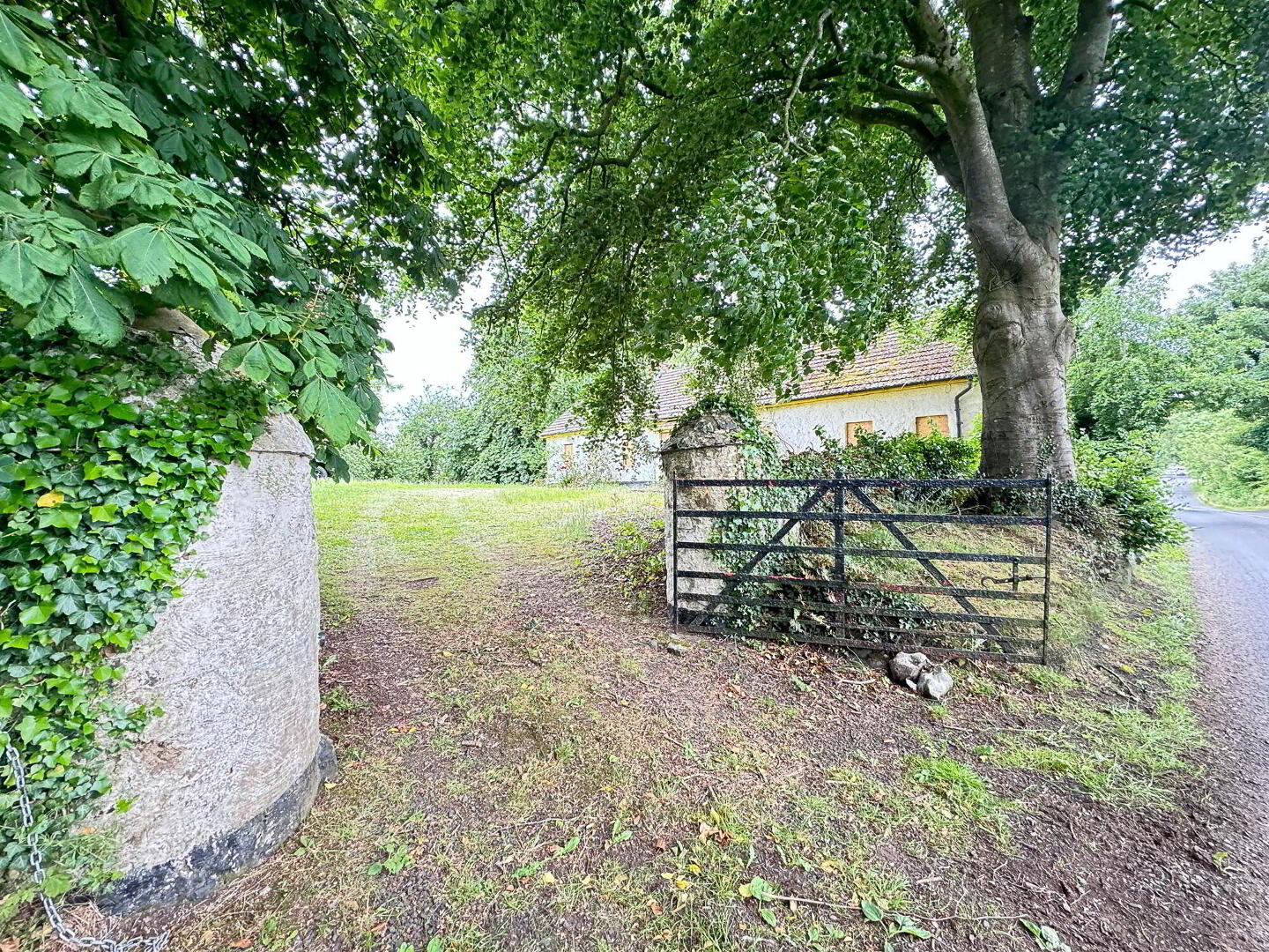 Rock Cottage, 70 Springhill Road 5 of 23