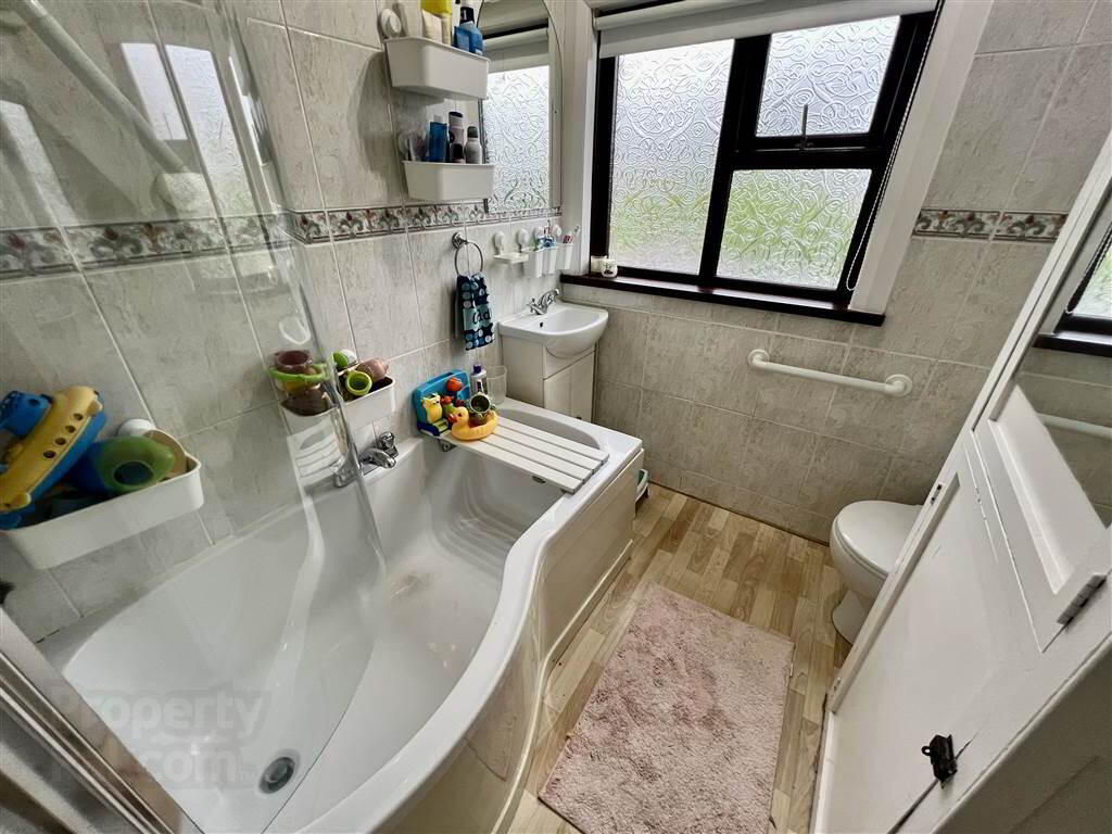3 Clonaver Crescent South, Belfast 10 of 11