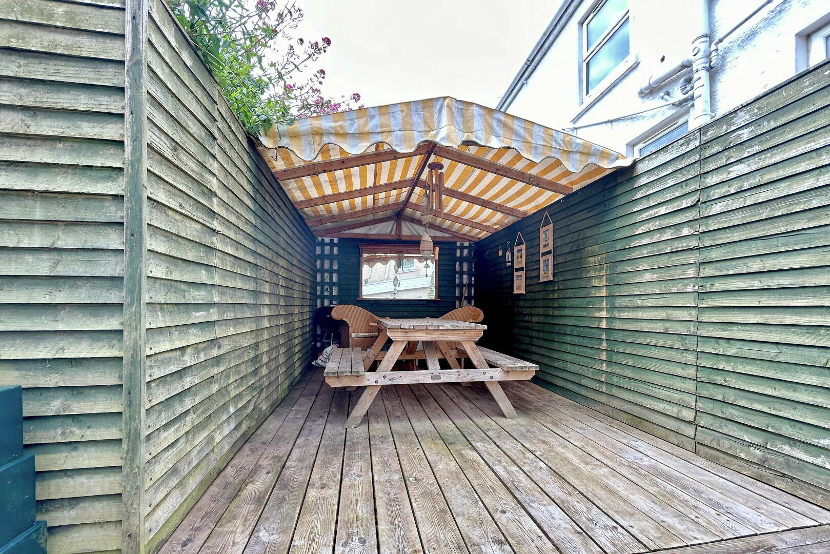 66 Causeway Street 17 of 20