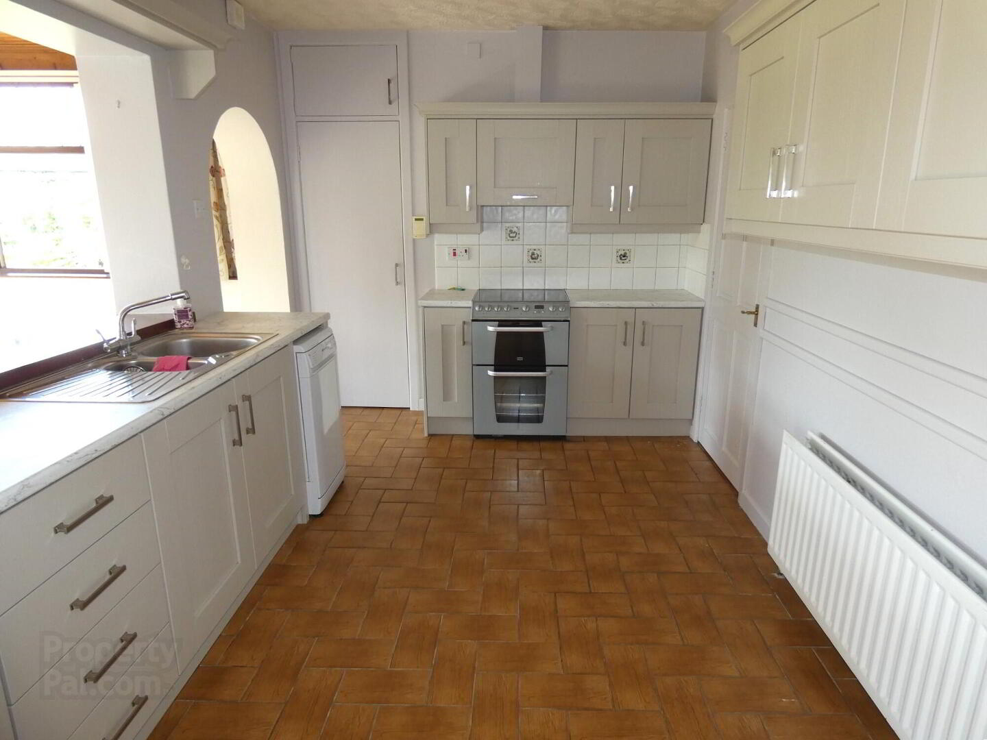 16 Portrush Road 11 of 30