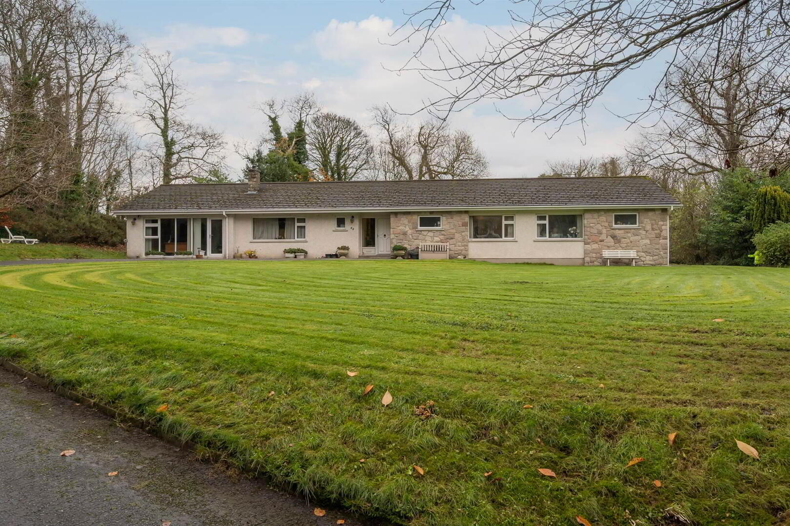 44 Hillsborough Road 4 of 35