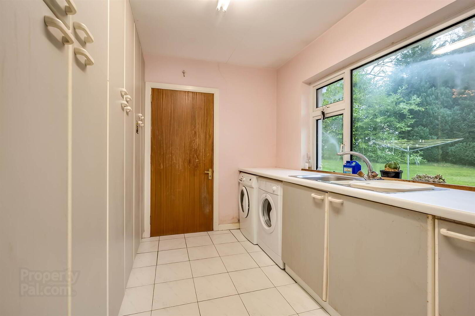 44 Hillsborough Road 14 of 35