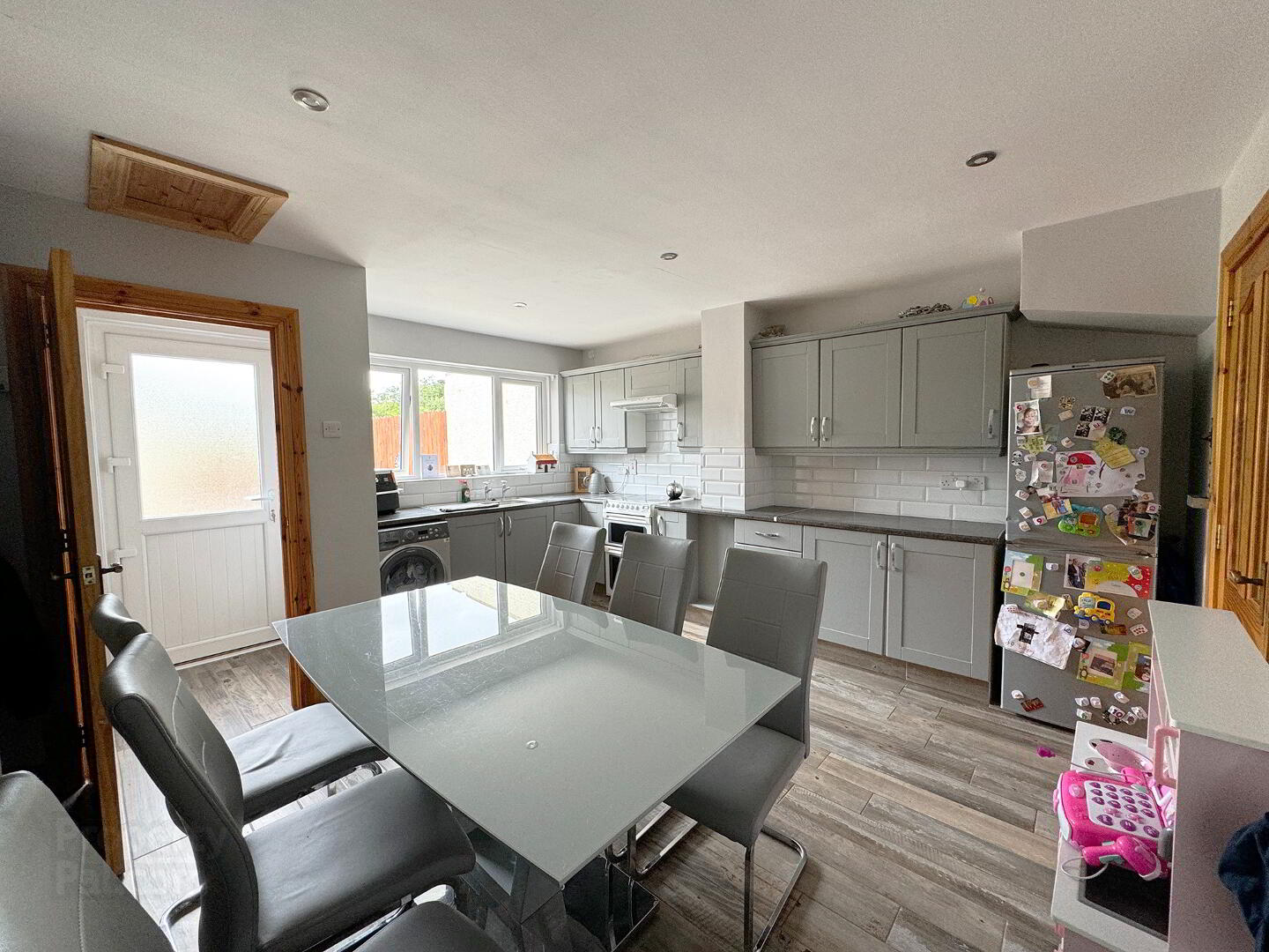 21 Millar Park 5 of 12