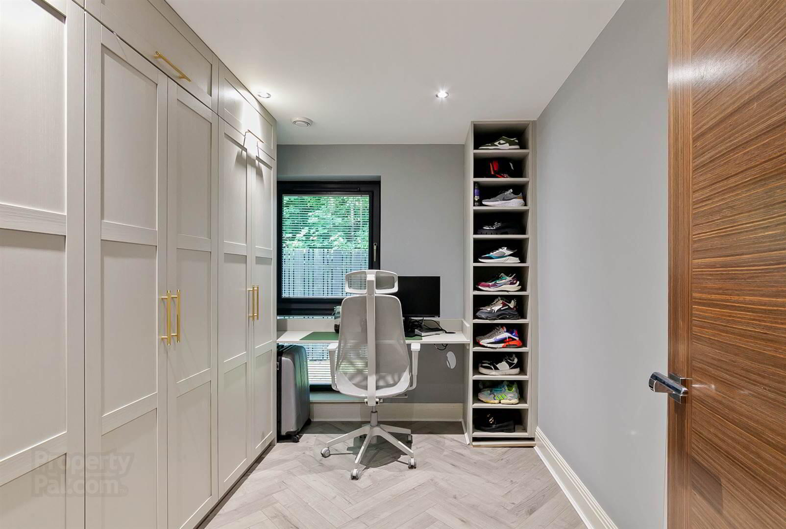 Apt 1 Priory Point, 15 Priory Park 8 of 11