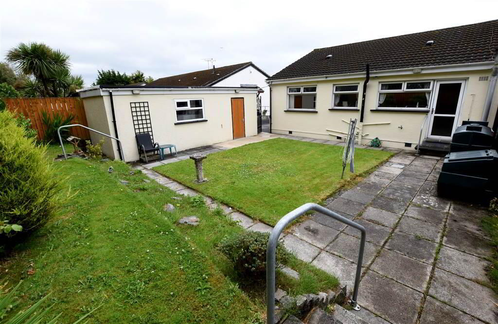 17 Lansdowne Gardens 16 of 17