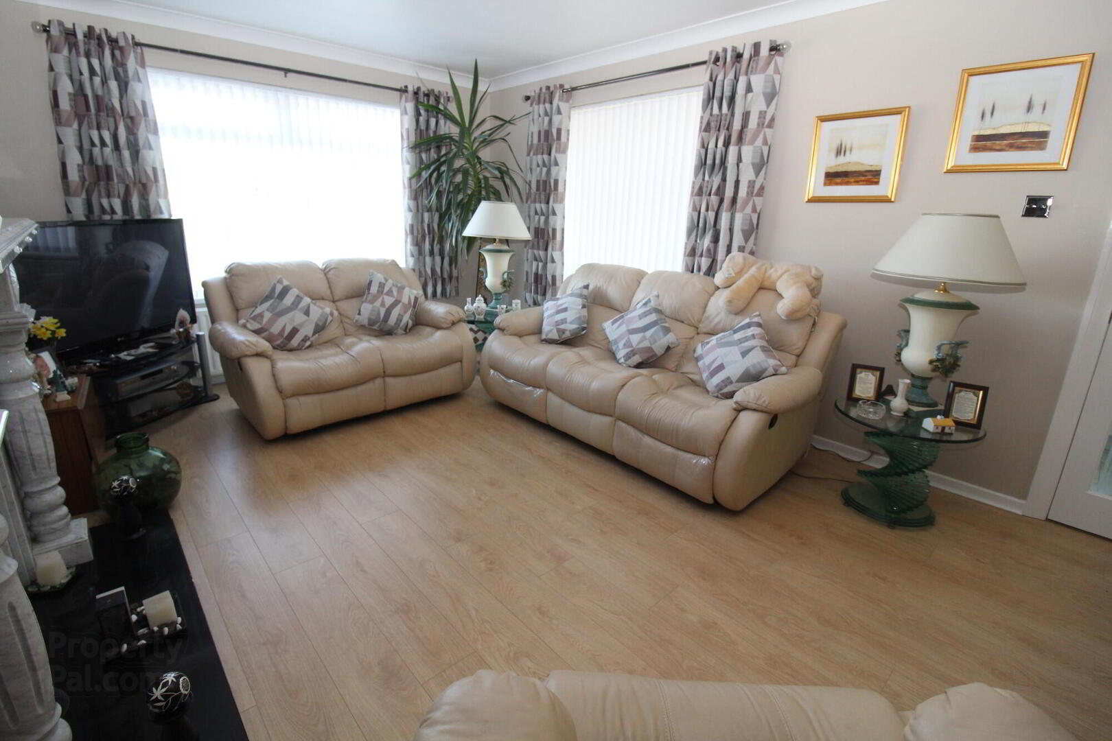 3 Fernmore Road 9 of 24