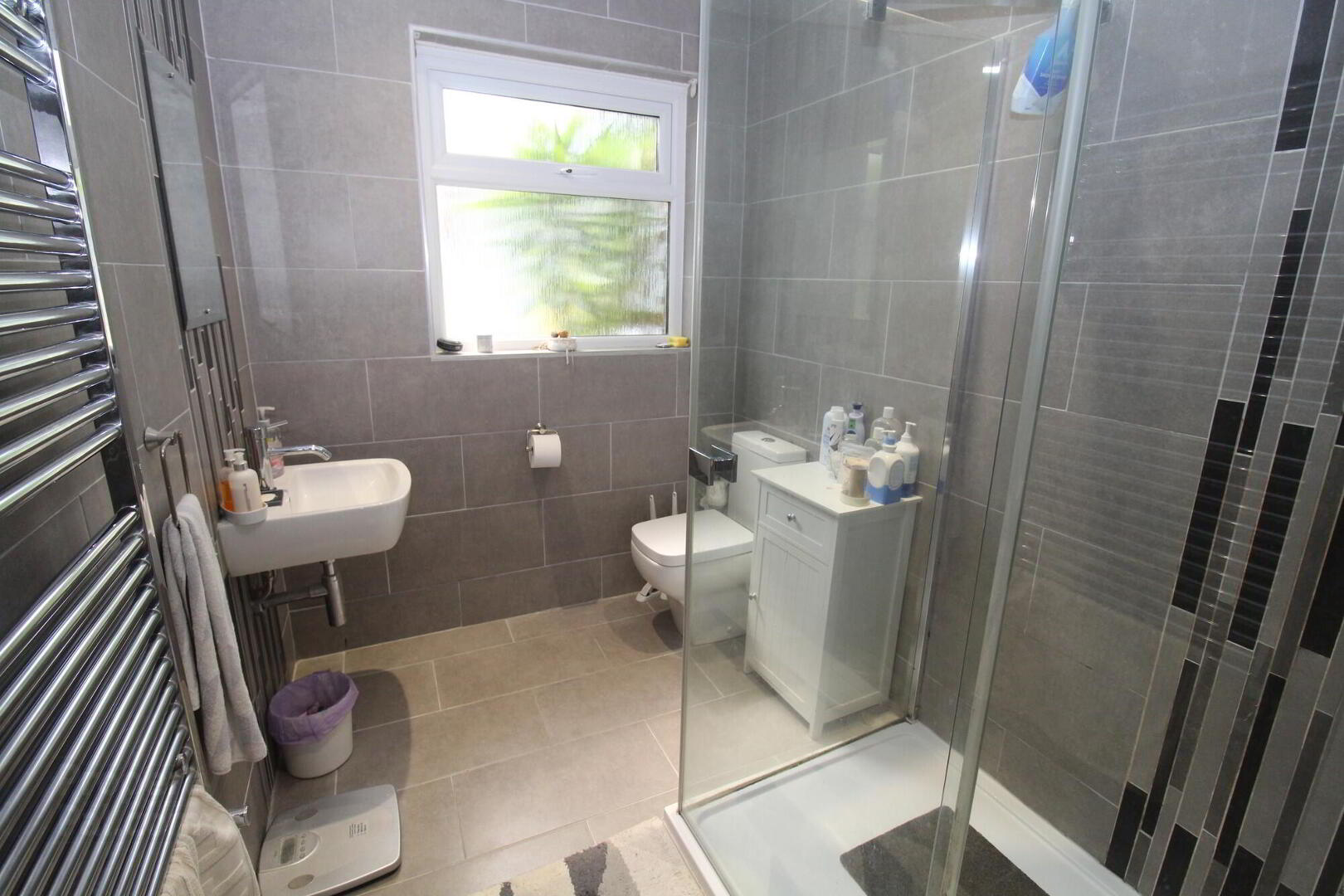 3 Fernmore Road 17 of 24