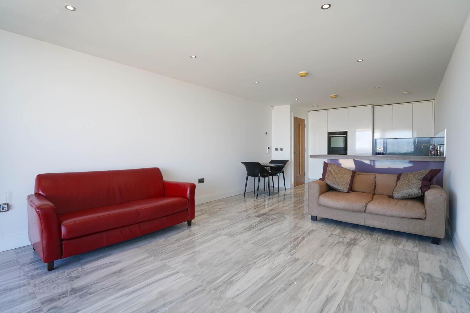 Apt 5, 61 Causeway Street 13 of 41