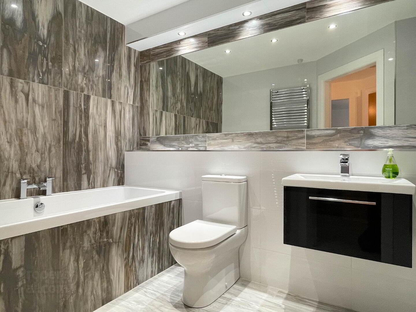 Apt 5, 61 Causeway Street 20 of 41