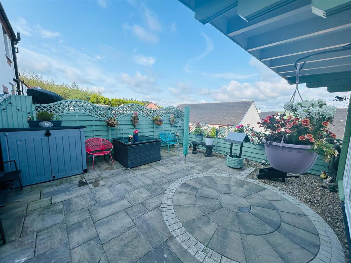 19 Woodland Close 29 of 33