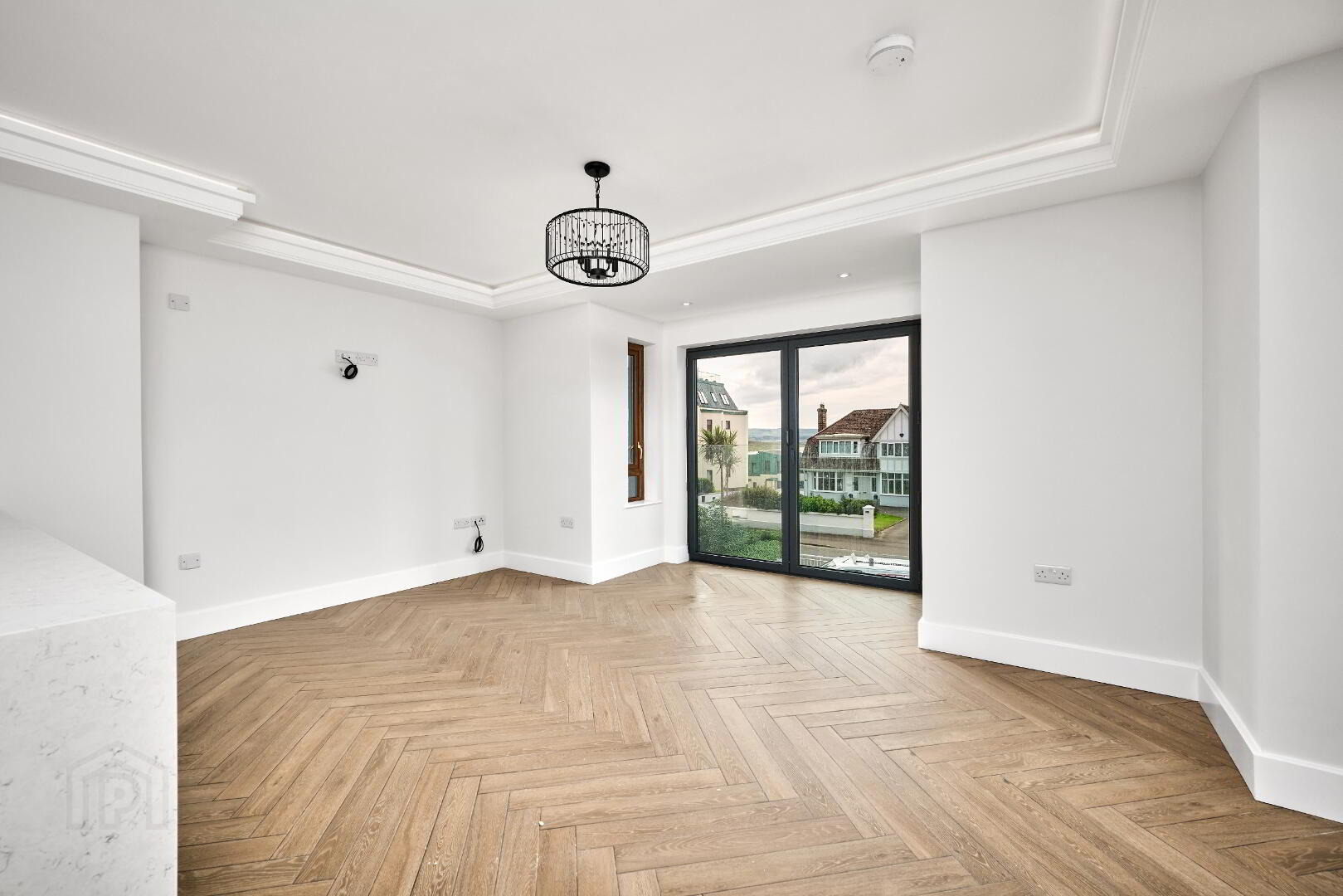 3 Bed 1st Floor Apartment 10 of 46