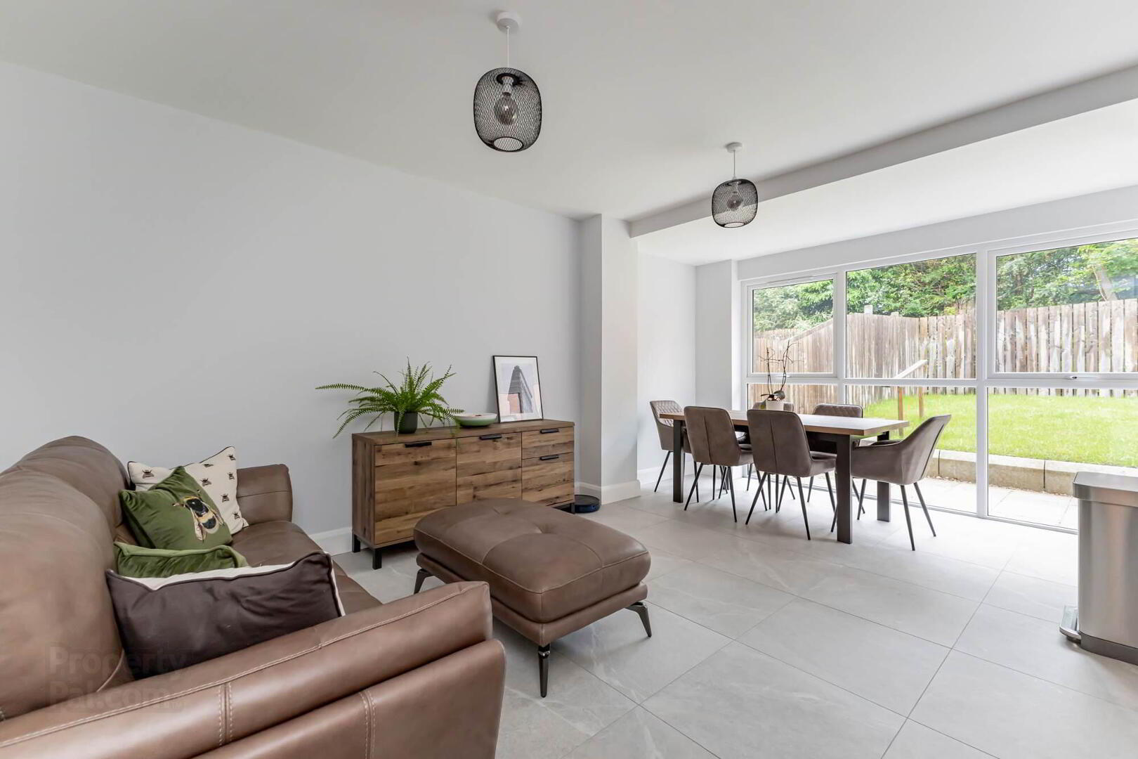 65 Mosside Road 11 of 32